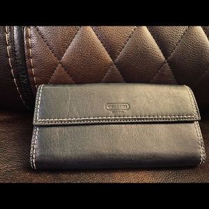 Coach leather wallet. Black